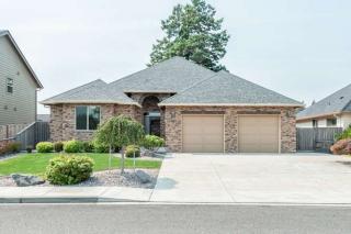 1663 35th St, Washougal, WA 98671-5195