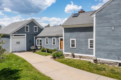 250 Pembroke St, Allenstown, NH 03275-1360