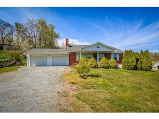 166 Hart Rd, Elizabethton, TN 37643-6709