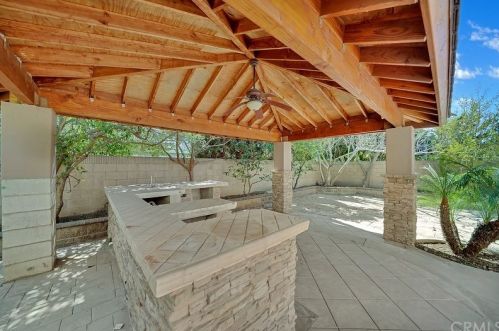 2218 San Lorenzo Ave, Santa Ana CA 92704-6039 exterior