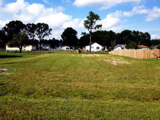 106 Cobia St, Moyock, NC 27958-9395