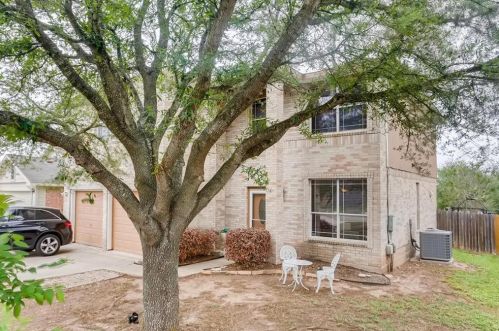 248 Western Dr, Uhland TX  78640-5355 exterior