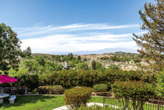 6966 Ranch View Rd, Riverside, CA 92506-5675