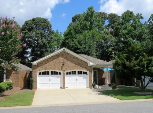 102 Countryside Ct, Holly Springs, GA 30189-7439