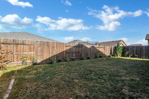 5715 Freestone Dr, Arboga CA  95901-8701 exterior