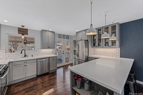 4489 Zang St, Morrison CO 80465-1249 exterior