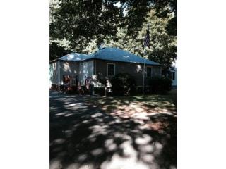 337 Colonial Dr, Portsmouth, NH 03801-4706