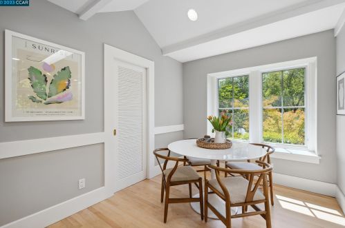 62 Martha Rd, Orinda, CA 94563-3564