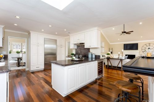 611 Frontier Ct, Anaheim CA  92807-4731 exterior