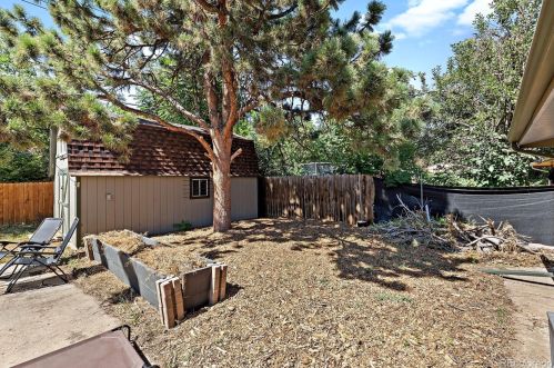 7021 Zuni St, Denver CO  80221-7402 exterior