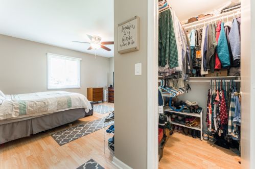 1327 Caribou Trl, Carol Stream IL  60188-9064 exterior