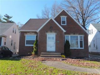 4384 Amber Dr, Cleveland OH  44144-2722 exterior