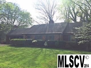 719 9th St, Hickory, NC 28601-3529