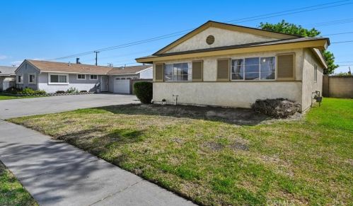 5042 Belle Ave, Cypress, CA 90630-3602