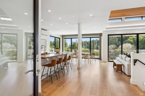 41 Lovell Ave, Mill Valley, CA 94941-1831