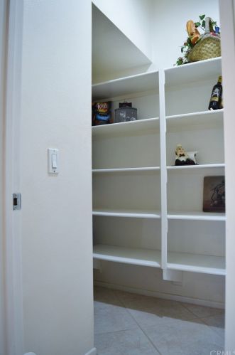 12722 Royal Palm Ln, Riverside CA  92503-7077 exterior