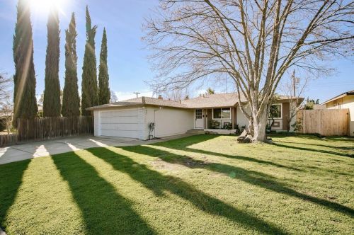 2218 Whistler Way, Rancho Cordova, CA 95670-3906
