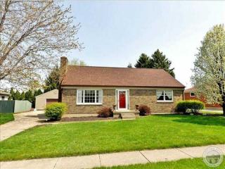 1324 Richmoor Rd, Springfield, OH 45503-5622