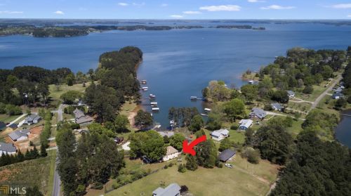 38 Fishermans Cv, Hartwell, GA 30643-4473