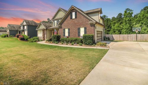 237 Thyme Leaf Way, Locust Grove GA  30248-6623 exterior