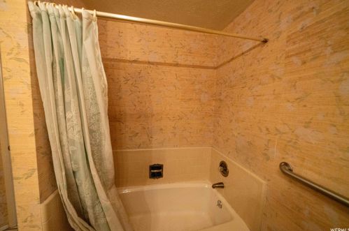 330 300, Hyrum UT 84319-1023 exterior