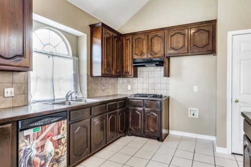 5408 Mdw Vly Dr, Fort Worth TX  76123-2841 exterior