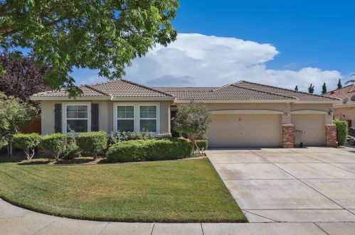 2091 Genoa Ct, Los Banos, CA 93635-6432