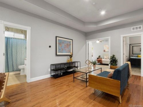 3001 Clarkson St, Englewood CO  80113-1707 exterior