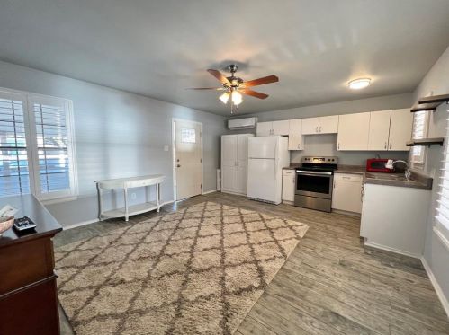 4513 Blue Heron Ct, Granbury TX  76049-1745 exterior