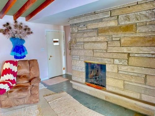 2407 141st Ave, Crown Point, IN 46307-9759