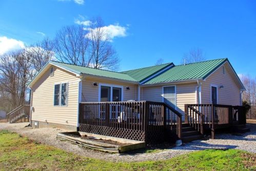 116 Mulberry Ln, Monroe, VA 24574-2186