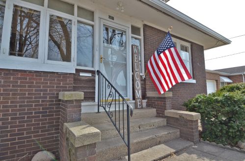 210 18th Ave, Ottawa, IL 61350-3708