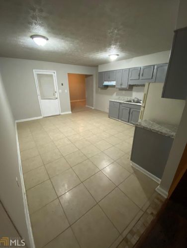 2137 Fairway Ct, Conyers GA  30013-2182 exterior