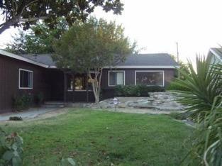 2444 Harvard Ave, Clovis, CA 93612-4415