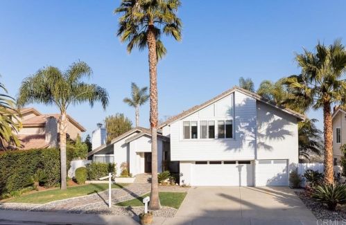 2012 Subida Ter, Carlsbad, CA 92009-7924
