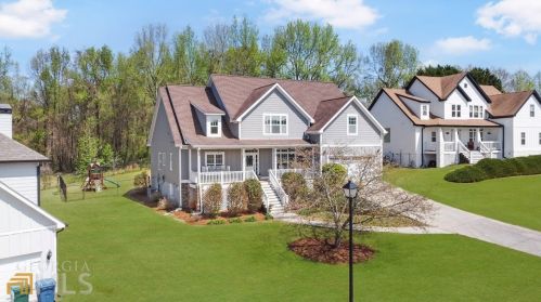 112 Camilla Dr, Carrollton GA  30116-1835 exterior