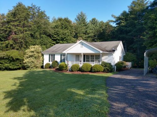 106 Pintail Ln, Henry, VA 24102-3327