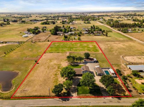 11938 Borden Rd, Clay, CA 95638-9705
