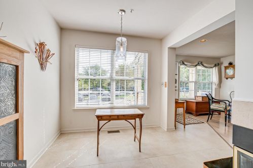 314 Brickhouse Rd, Princeton NJ  08540-7352 exterior