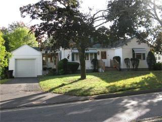 70 West St, Middletown, CT 06457-3008