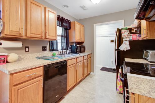 233 Cornell Dr, Ladson SC  29456-3212 exterior