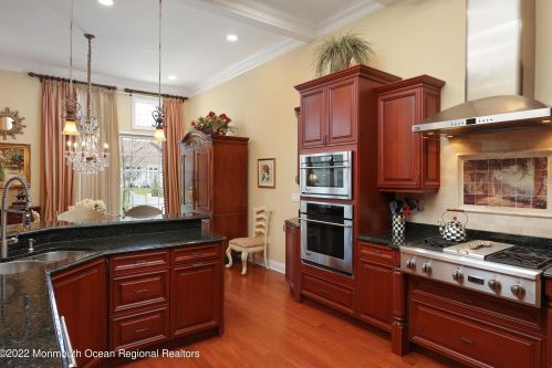 9 Majestic Dr, Tinton Falls NJ 07724-4760 exterior