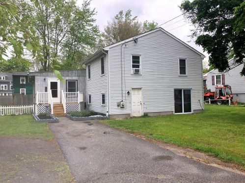 112 Centennial St, Glocester, RI 02859-3301