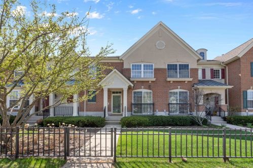 679 Central Ave, Bannockburn, IL 60015-4308