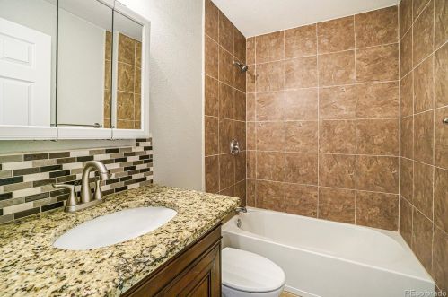 8465 Curlycup Pl, Parker CO  80134-8986 exterior