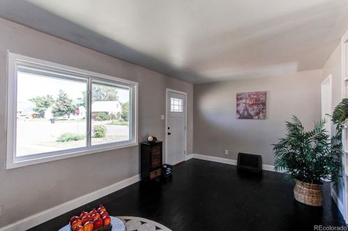 2500 Knox Ct, Denver CO  80219-5839 exterior