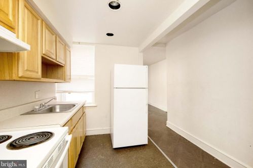 624 Berkley St, Camden NJ  08103-1414 exterior