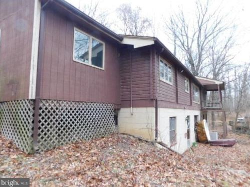 234 Red Bud Loop, Harpers Ferry WV 25425-5922 exterior