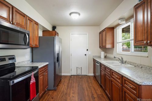 1666 Quintero Way, Aurora CO  80017-5223 exterior