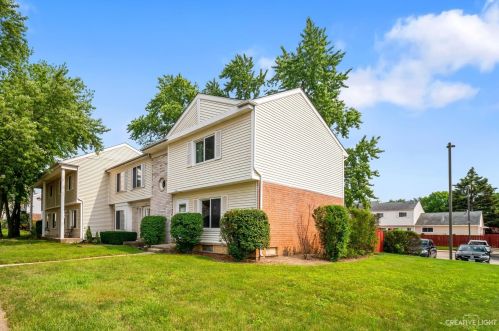 128 Somerset Ln, Lemont, IL 60440-2979